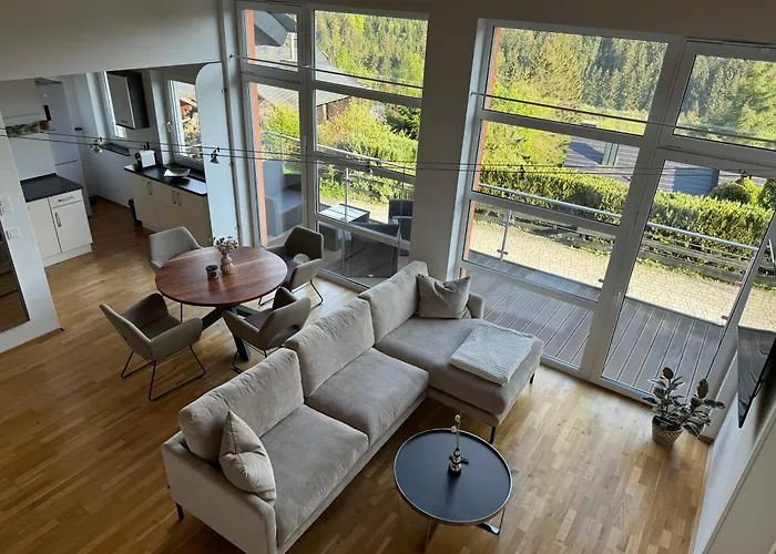 Stilvolle Ferienwohnung In Ruhiger Lage