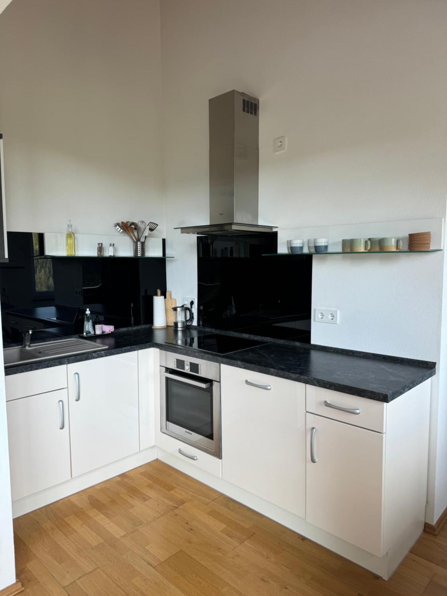 Stilvolle In Ruhiger Lage Apartment *